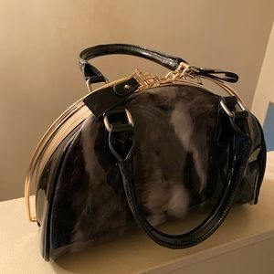 purses and handbags